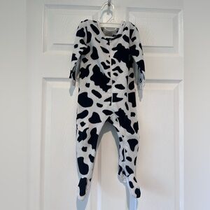 Leveret 12-18 Months Cow Print Fleece Footed Baby Sleeper Zip-Up Pajamas